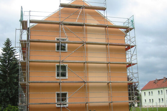 Sanierung Fassade AWG Wohnhaus, Leutersdorf